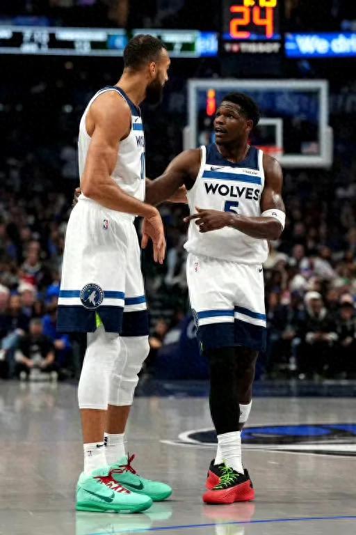 录湖勇岌岌可危NBA西部格局大变！球友会首页惜败！欧文39分克莱创纪(图6)